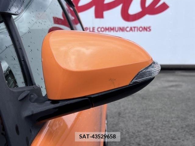 Toyota AQUA 2017-06 260136-12
