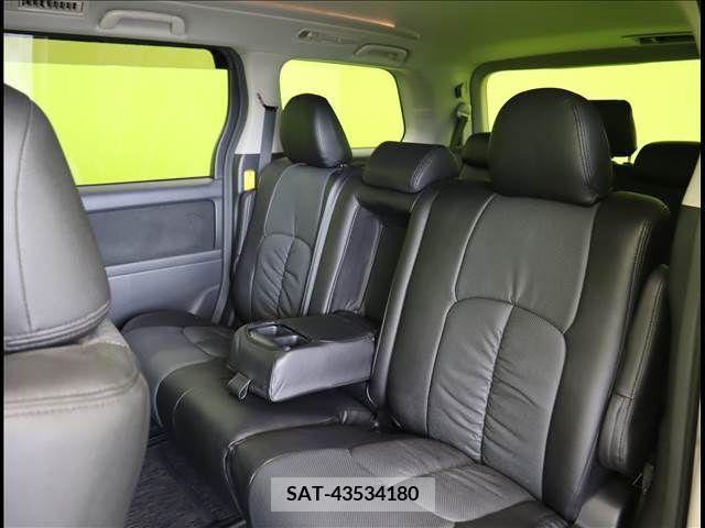 Toyota VELLFIRE 2014-01 375710-26