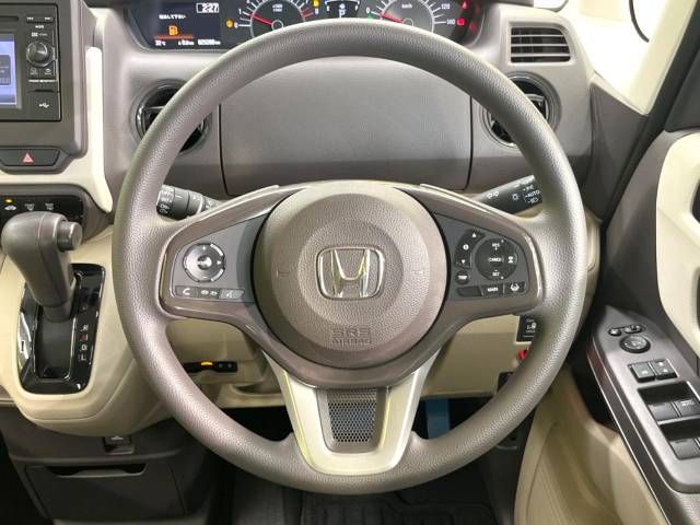 Honda N BOX 2017-11 8699-11