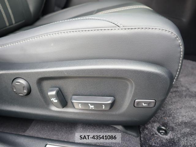Lexus RX 2021-08 388405-19