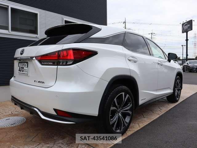 Lexus RX 2021-08 388405-6