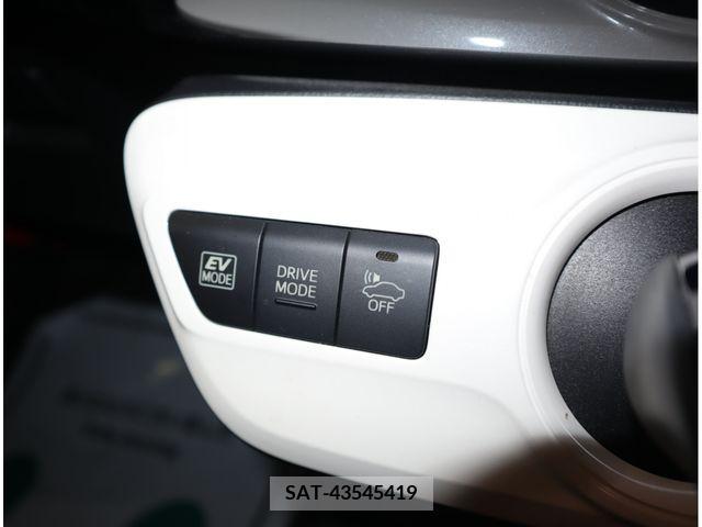 Toyota PRIUS 2016-04 322308-21