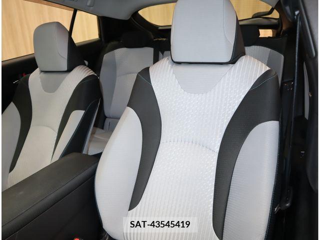 Toyota PRIUS 2016-04 322308-15