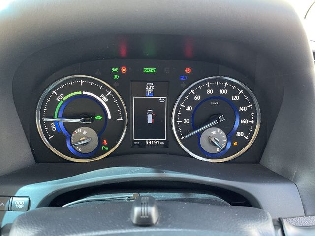 Toyota ALPHARD HYBRID 2017-09 9923-22