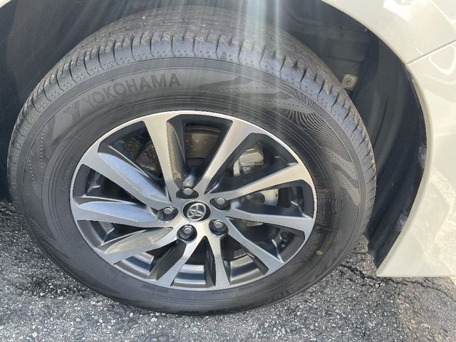 Toyota ALPHARD HYBRID 2017-09 9923-24