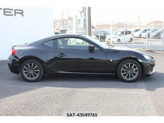 Toyota 86 2017-04 321189-7