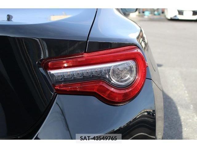 Toyota 86 2017-04 321189-11