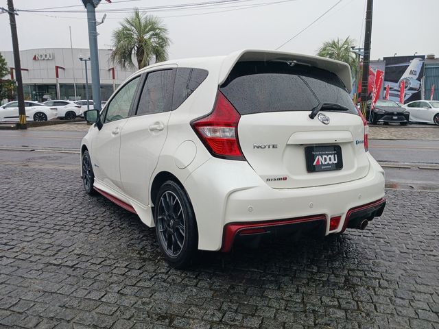 Nissan NOTE 2018-10 22067-2
