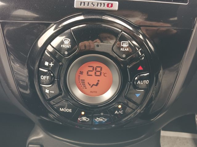 Nissan NOTE 2018-10 22067-17