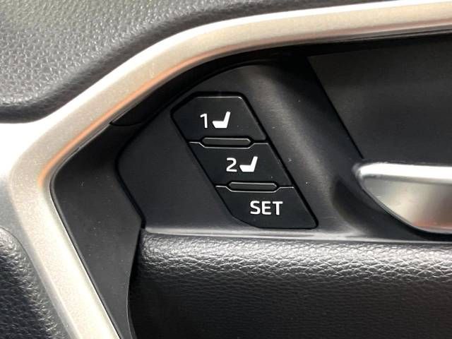 Toyota RAV4 2019-05 27256-6