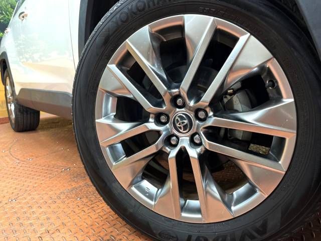 Toyota RAV4 2019-05 27256-14