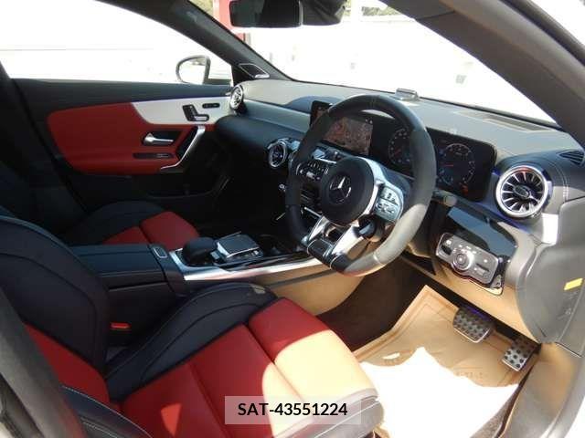 Amg CLA-CLASS 2023-04 229735-13