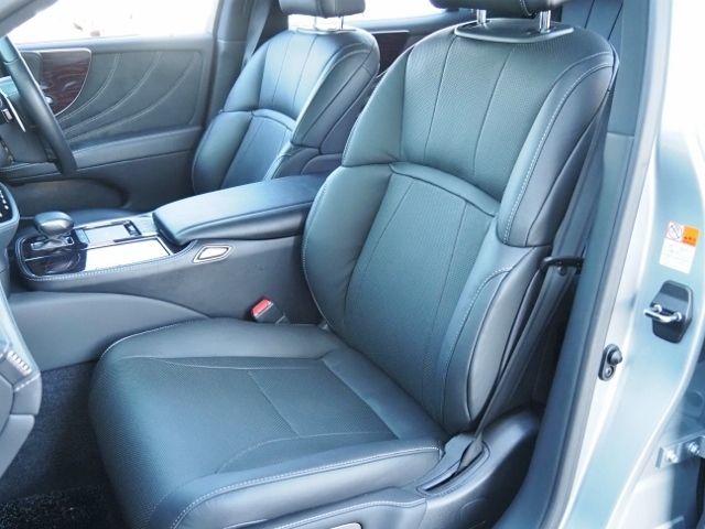 Lexus LS 2020-12 14542-11