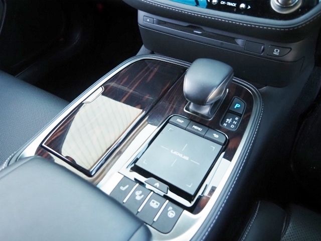 Lexus LS 2020-12 14542-28