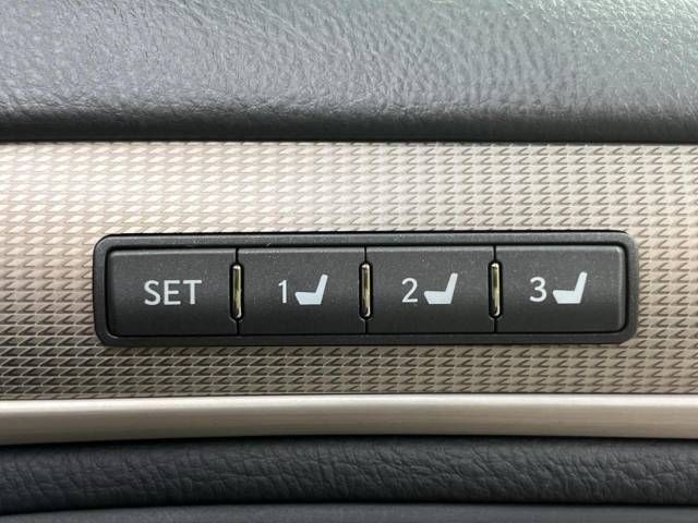 Lexus LS 2013-02 14541-6