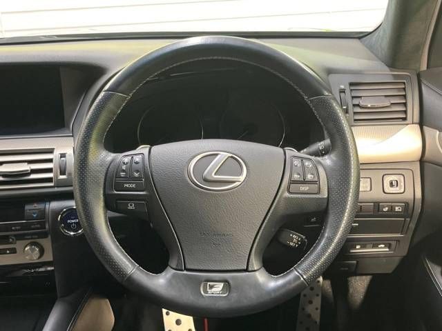 Lexus LS 2013-02 14541-12