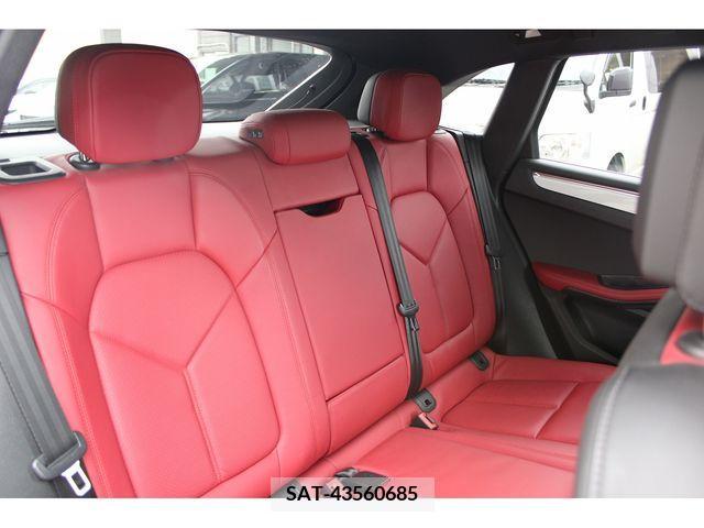 Porsche MACAN 2015-08 243163-12