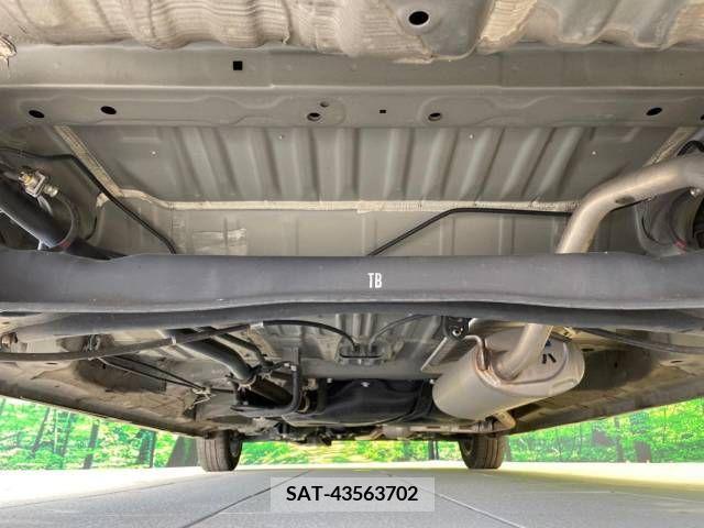 Honda N BOX CUSTOM 2020-05 340613-19