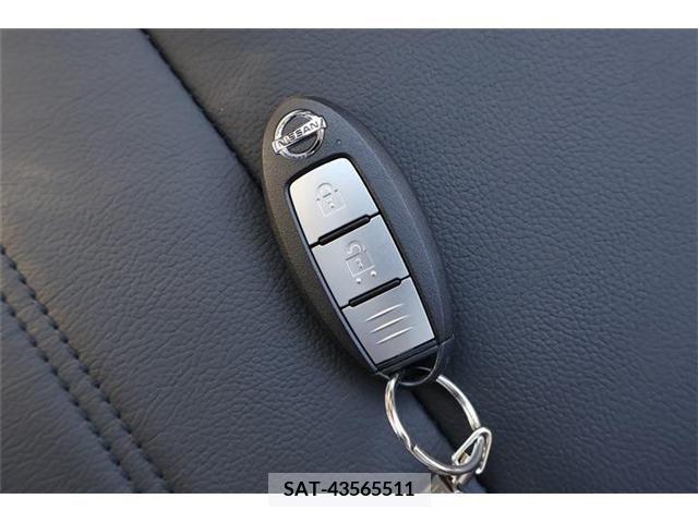 Nissan KICKS 2023-11 274104-19