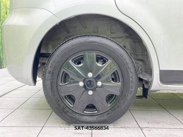 Toyota SIENTA 2004-06 348705-12
