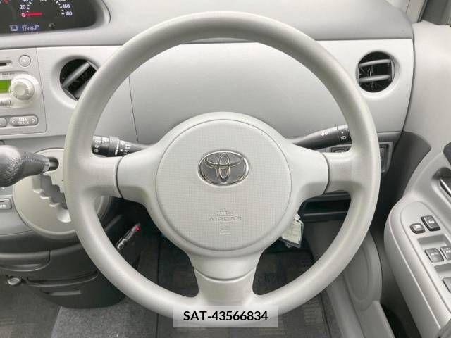 Toyota SIENTA 2004-06 348705-11