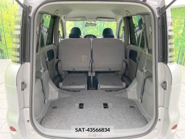 Toyota SIENTA 2004-06 348705-10