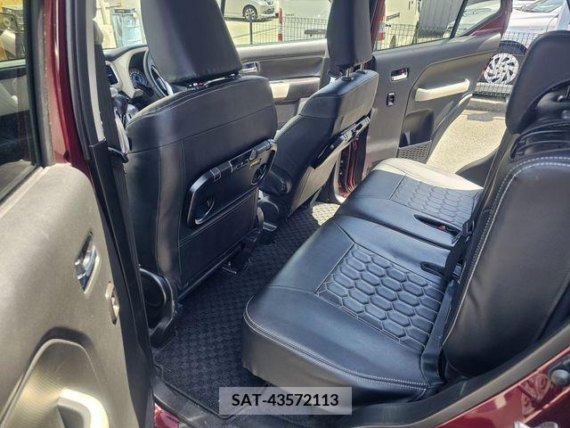 Suzuki X BEE 2019-10 295117-8