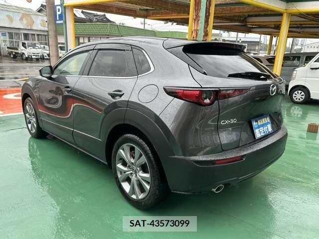 Mazda CX-30 2023-03 265601-1