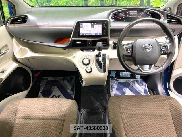 Toyota SIENTA 2015-07 351869-1