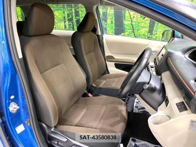 Toyota SIENTA 2015-07 351869-8