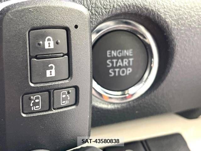 Toyota SIENTA 2015-07 351869-5