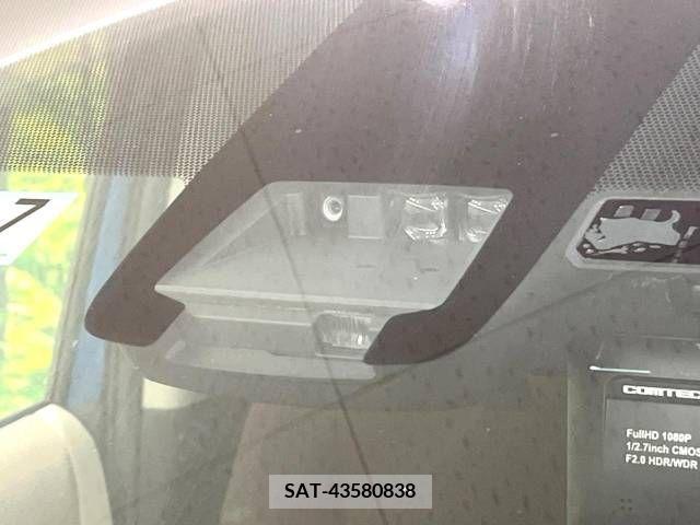 Toyota SIENTA 2015-07 351869-3