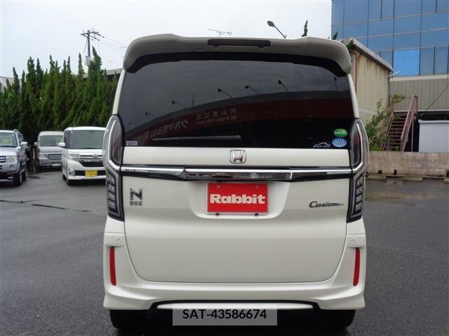 Honda N BOX CUSTOM 2018-03 307173-11