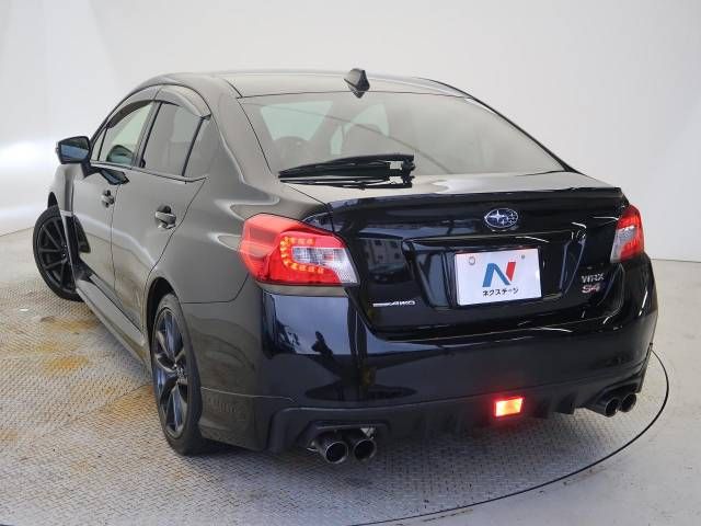Subaru WRX S4 2017-08 10374-18