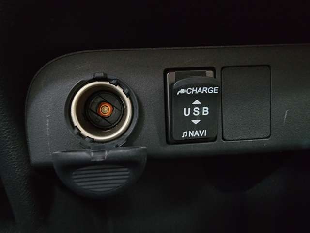 Daihatsu MOVE CANBUS 2018-07 10002-9