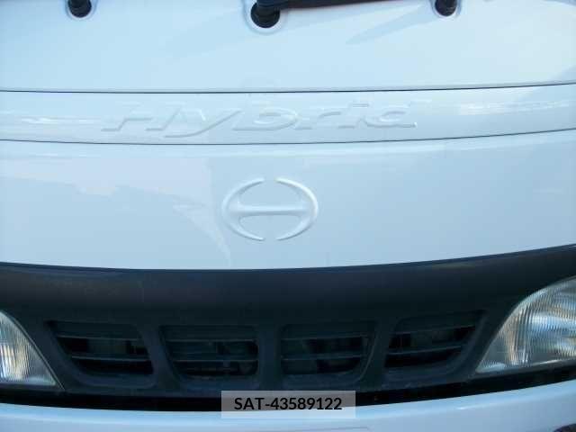 Hino DUTRO 2003-12 373504-3