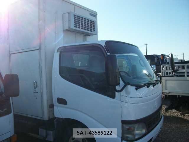 Hino DUTRO 2003-12 373504-1