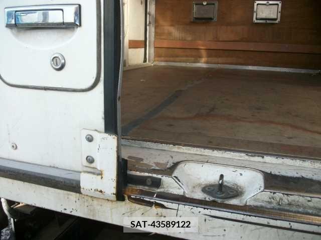 Hino DUTRO 2003-12 373504-14