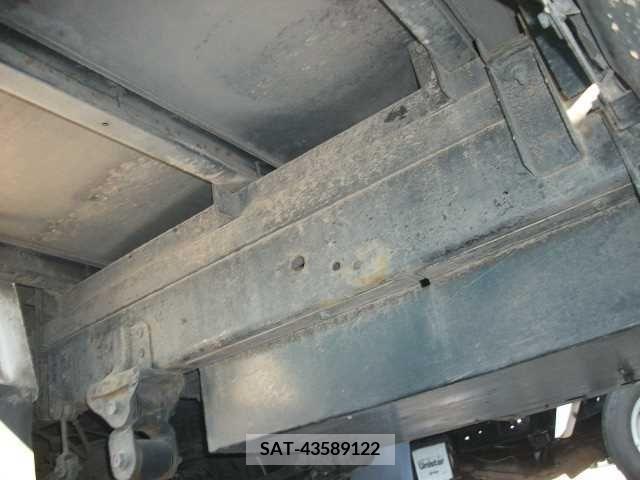 Hino DUTRO 2003-12 373504-24