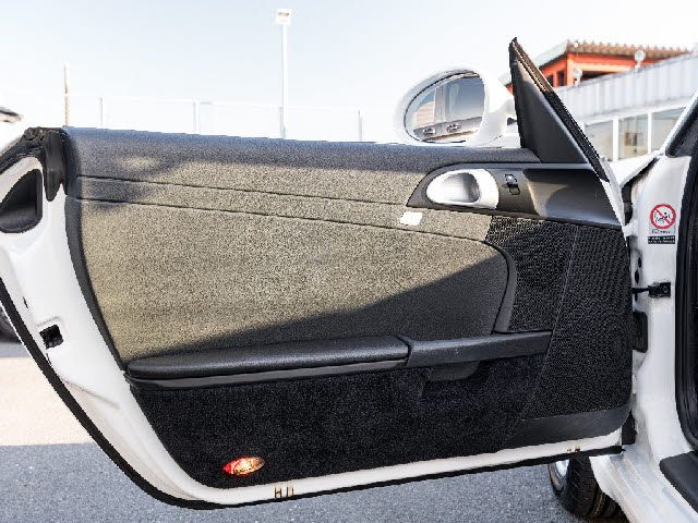 Porsche BOXSTER 2011-02 29119-20