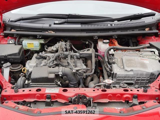 Toyota AQUA 2017-06 292135-14