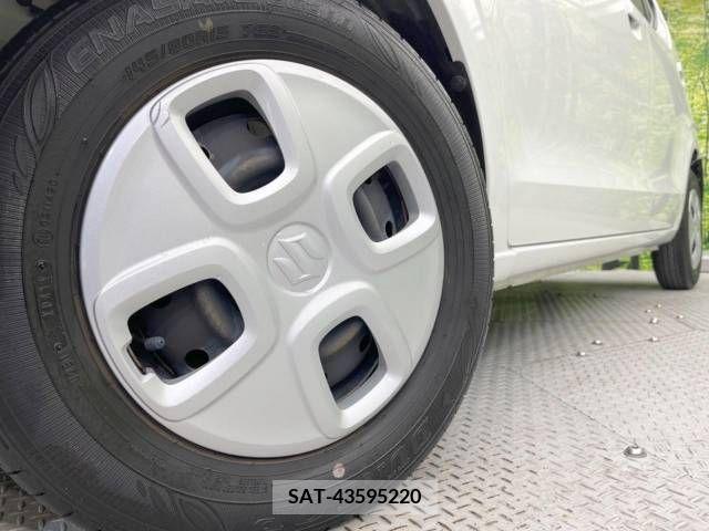 Suzuki ALTO 2019-04 305128-11