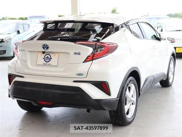 Toyota C-HR 2019-07 344757-3