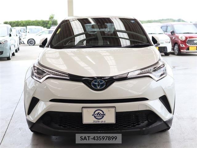 Toyota C-HR 2019-07 344757-1
