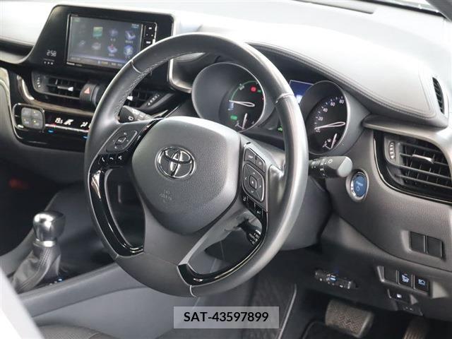Toyota C-HR 2019-07 344757-10