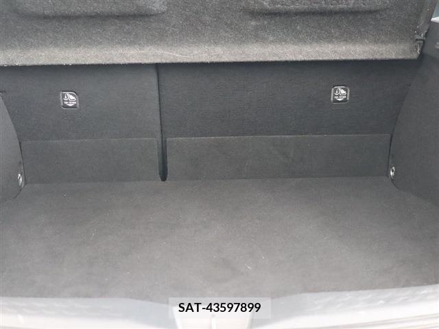 Toyota C-HR 2019-07 344757-29