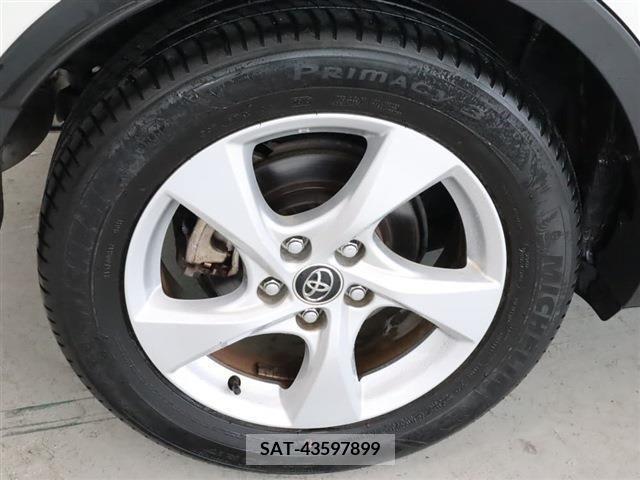 Toyota C-HR 2019-07 344757-9