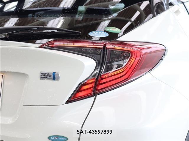 Toyota C-HR 2019-07 344757-8