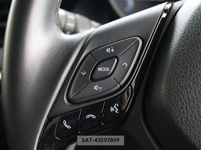 Toyota C-HR 2019-07 344757-18