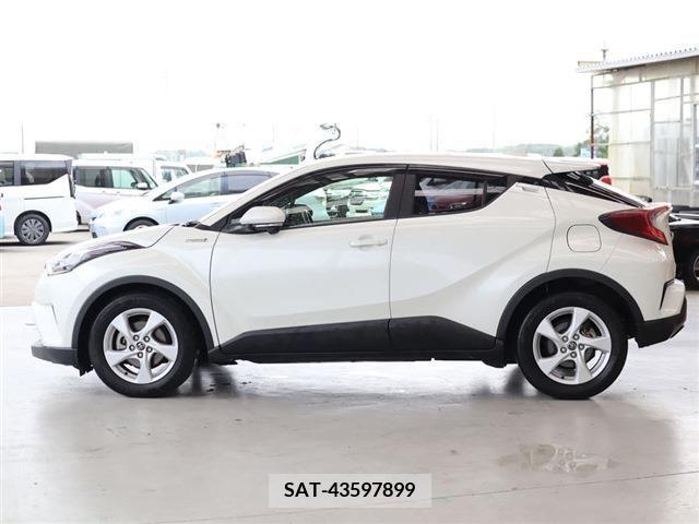 Toyota C-HR 2019-07 344757-6